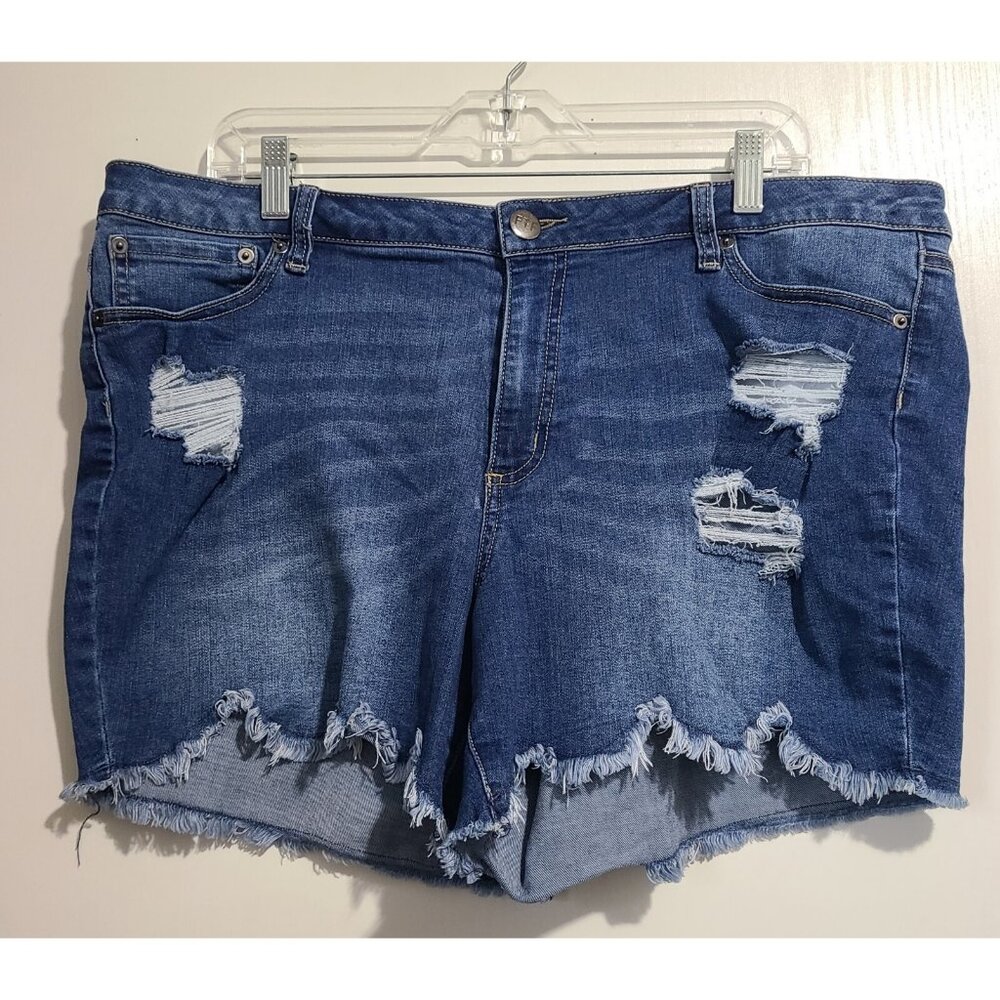 Fashion to Figure Denim Jean Shorts Distressed Cut Off Blue Size 18